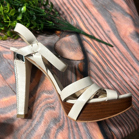 Michael Kors Grace Platform Heels Open Toe Buckle Ankle Strap Cream size 8 - Picture 8 of 12